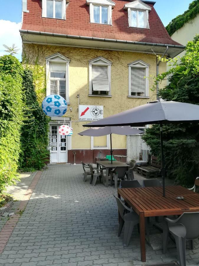 East Side Hostel Budapeşte Dış mekan fotoğraf