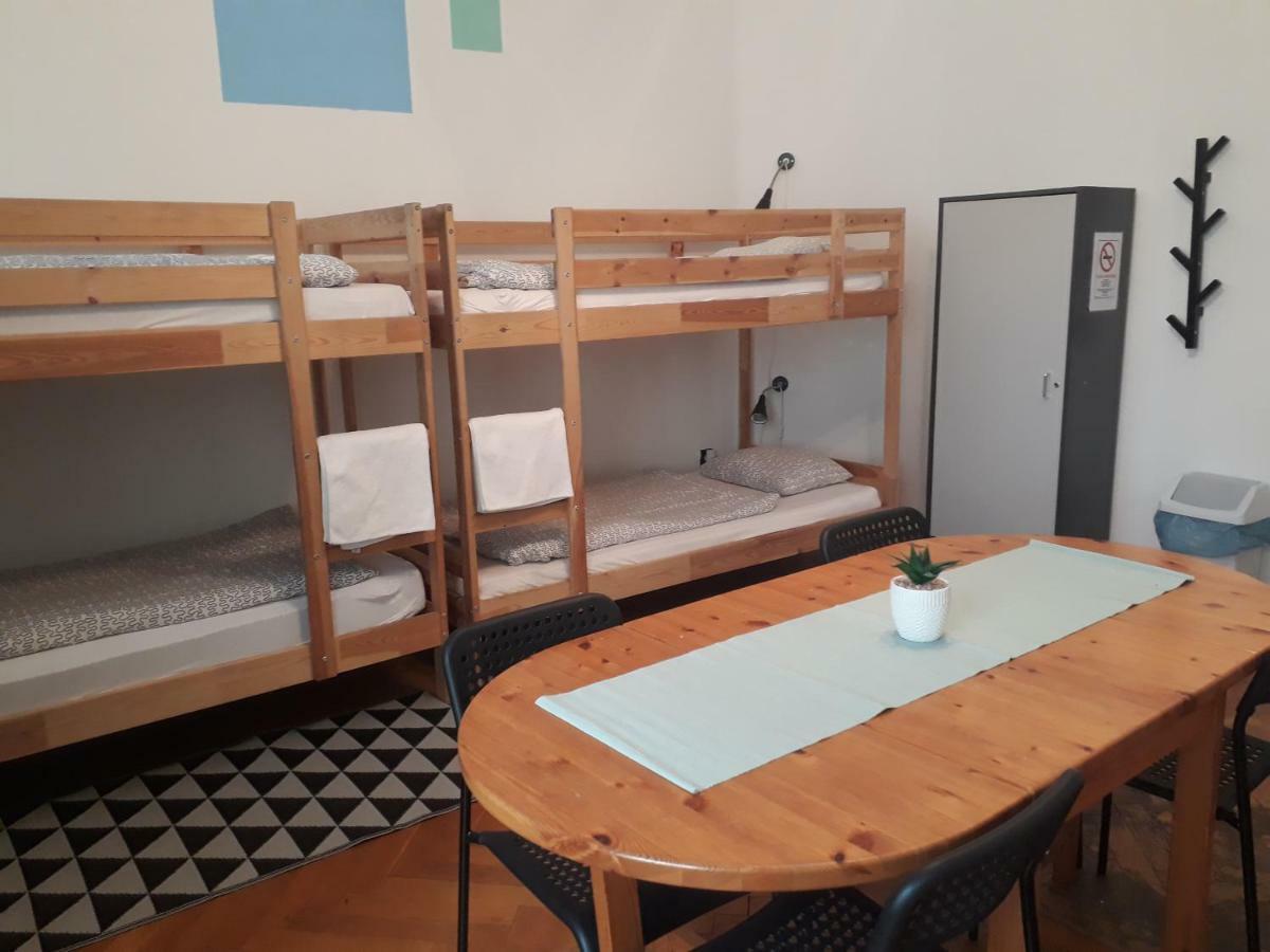 East Side Hostel Budapeşte Dış mekan fotoğraf