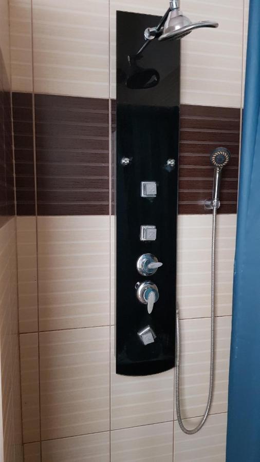 East Side Hostel Budapeşte Dış mekan fotoğraf
